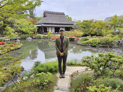 Nara – Explore old Ancient Temples and Shrines, beautiful Tea Houses, Parks with unique Sika Deer.