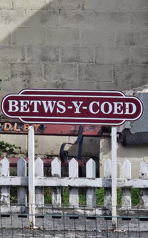 Voyage Snowdonia National Park Day Tour from Llandudno