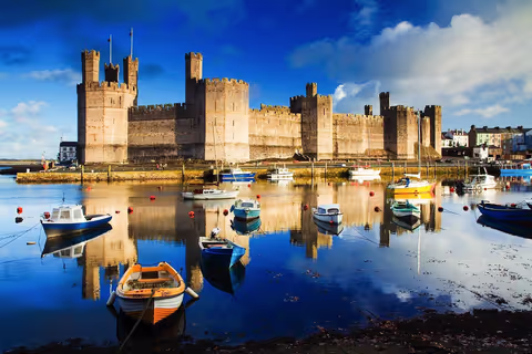 Voyage Caernarfon, Llanberis & Snowdonia Views Day Tour from Conwy