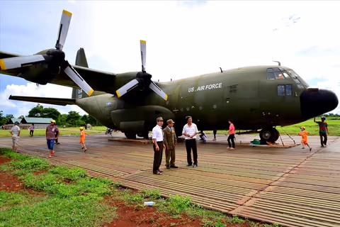 Dong Ha, Quang Tri: Khe Sanh & Lao Bao Prison Full-Day Tour with Lunch