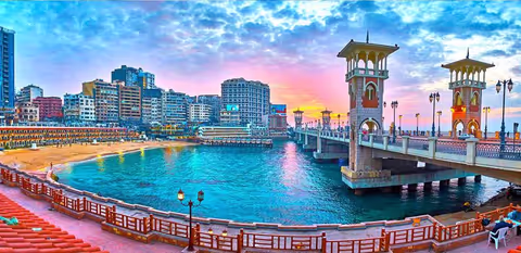 Alexandria Full Day Trip – History Meets the Sea