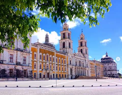 Ericeira and Mafra: From the Royal Palace to the Ocean-Wine Tasting