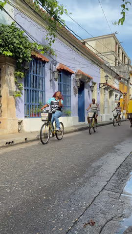 Cartagena Like a Local: Private Bike Tour in Getsemaní & Beyond
