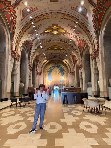 Undiscover beauty of Detroit Inside Access & Landmarks