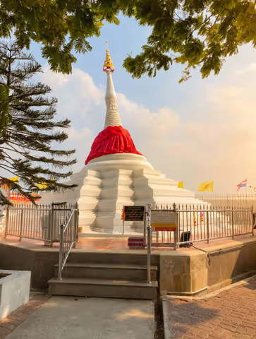 Koh Kret Unplugged: Markets, Clay Pottery & Riverside Hangouts
