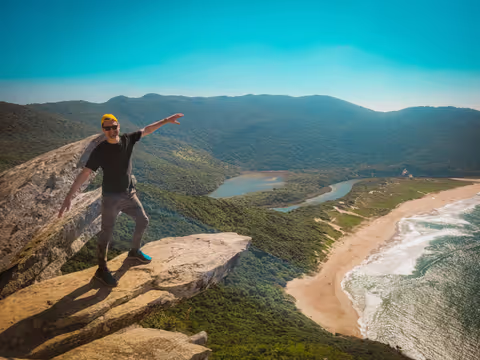 Lagoinha do Leste Hiking, Beach and Photography Tour in Florianopolis