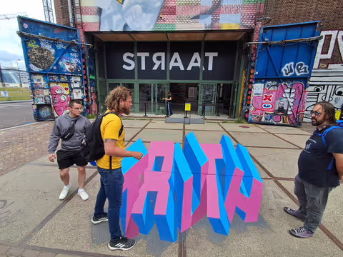 NDSM: Street Art & Alternative Walking Tour