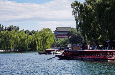 Beijing Central Axis North Section: Hutong Life, Grand Canal and Bell Tower Half Day Walking Tour