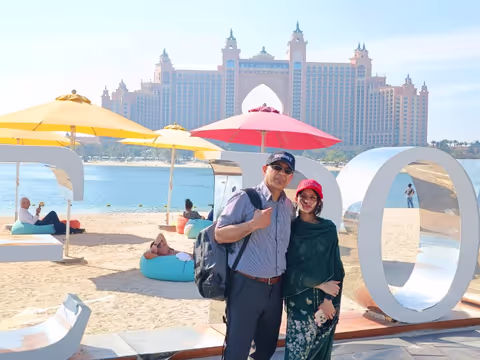 Abu Dhabi to Dubai Full Day City Tour with Pickup