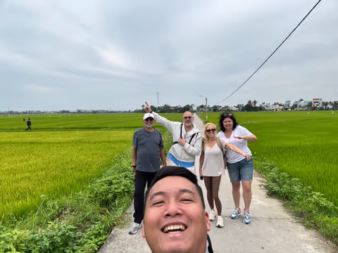 Hoi An Cycling Tour: Fields and Local Craft Villages