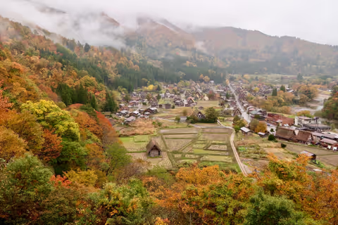 【PRIVATE CAR TOUR】Shirakawa-go & Gokayama Cultural Day Trip from Takayama