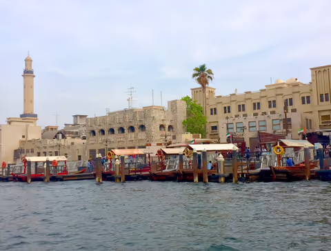 Old Dubai Walking Tour: Souks, Culture & Local Life
