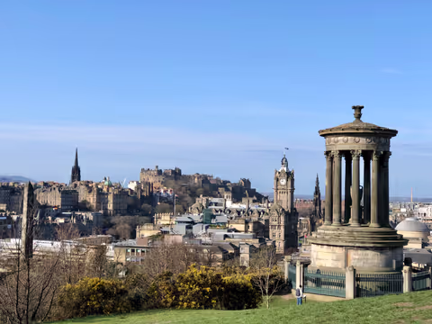 Private Edinburgh City Tour by Car