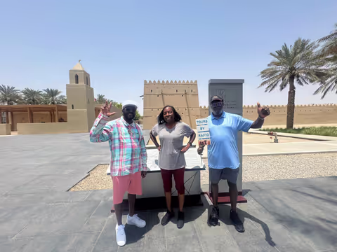 Al Ain & Abu Dhabi in One Day: Full Day Tour with Transfer