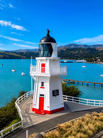 Beautiful Akaroa One-day Drive Tour by Comfortable Minivan (1–9 Passengers)
