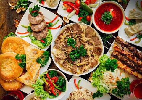 Ten bites adventure:food tour
