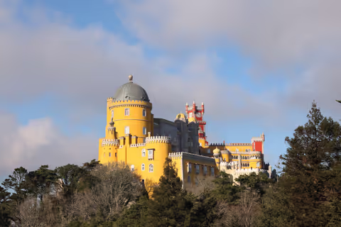 Private Full-Day Sintra with an Art Historian: Pena & Beyond