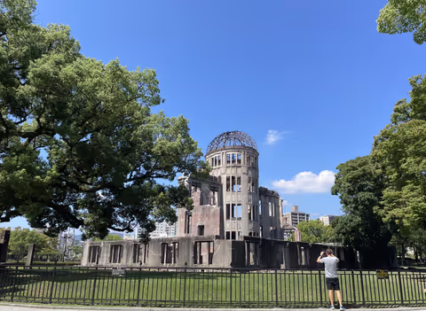 Half-Day Hiroshima : Peace, History & Local Life