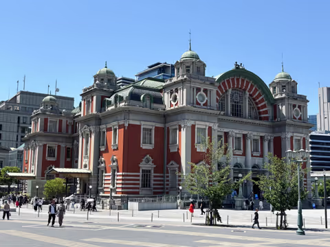 Nakanoshima e Kitahama: rios, arquitetura e a Osaka dos comerciantes