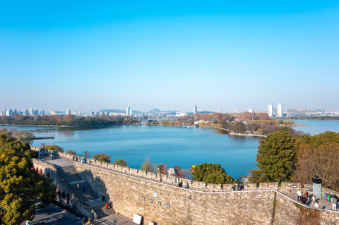 Nanjing in One Day: Ancient Capital, City Walls & Local Life