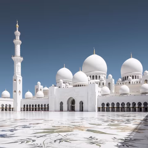 Ultimate Abu Dhabi Day trip : Grand Mosque and City Tour