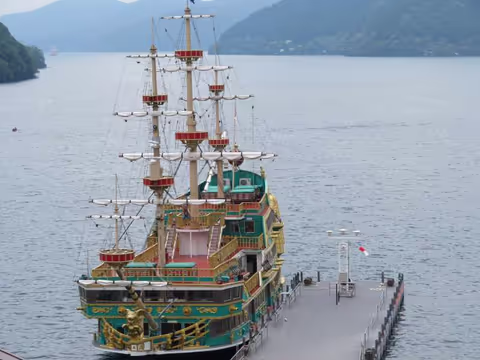 One Day Tour to Hakone