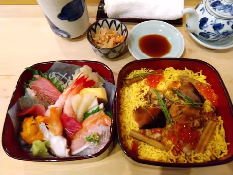 Kasane Sushi Tour in Tsukiji