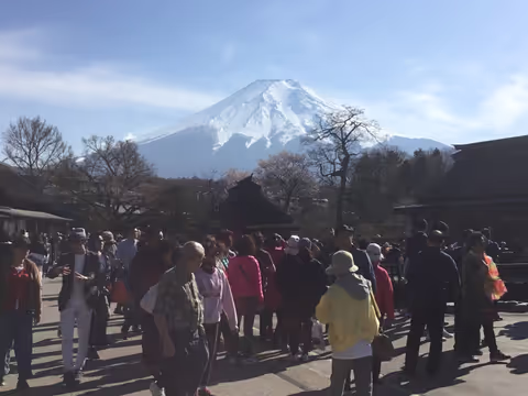 Mt.Fuji Tour with your reserved Van used from Tokyo