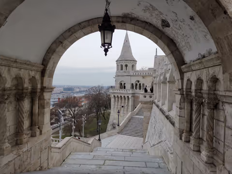Full-day Budapest historic and cultural tour