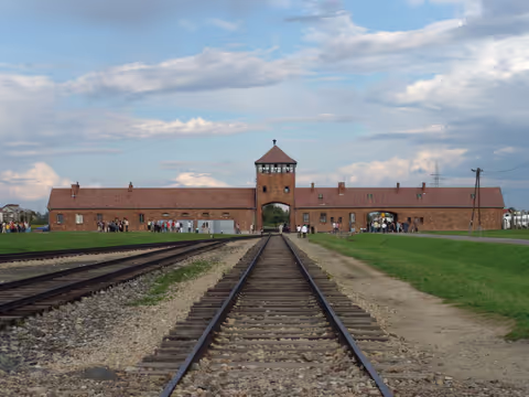 Auschwitz - Birkenau profound tour
