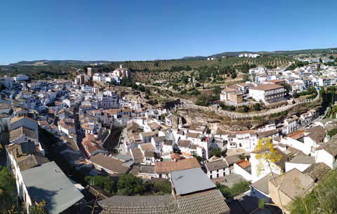 The White Villages Highlights Tour