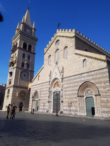 Messina a rising city through art and culture-walking tour 