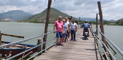 PRIVATE RIVER & COUNTRYSIDE TOUR