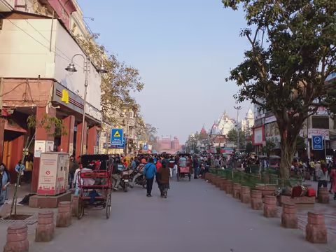 Old Delhi and Spice Market Walking tour