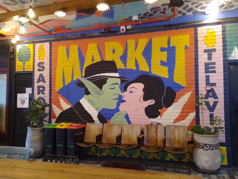Sarona Market food tour and Hostage square