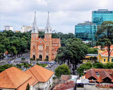 The highlight of Ho Chi Minh City, experience real Saigon