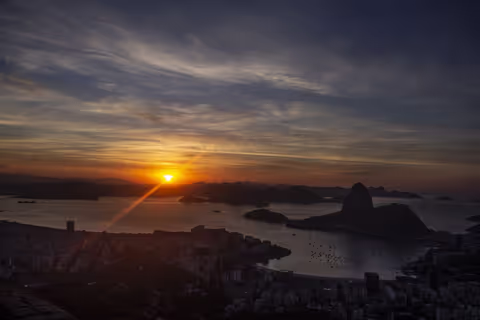 Private Sunrise Tour at Mirante Dona Marta