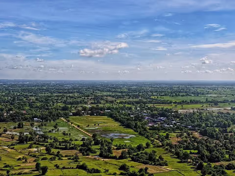A Cambodia Wildlife Sanctuary and Takeo Countryside Tour