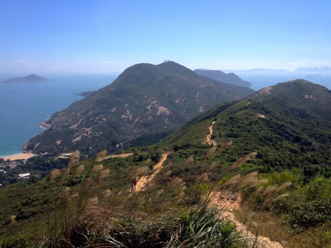 Dragon's Back Hiking Adventure