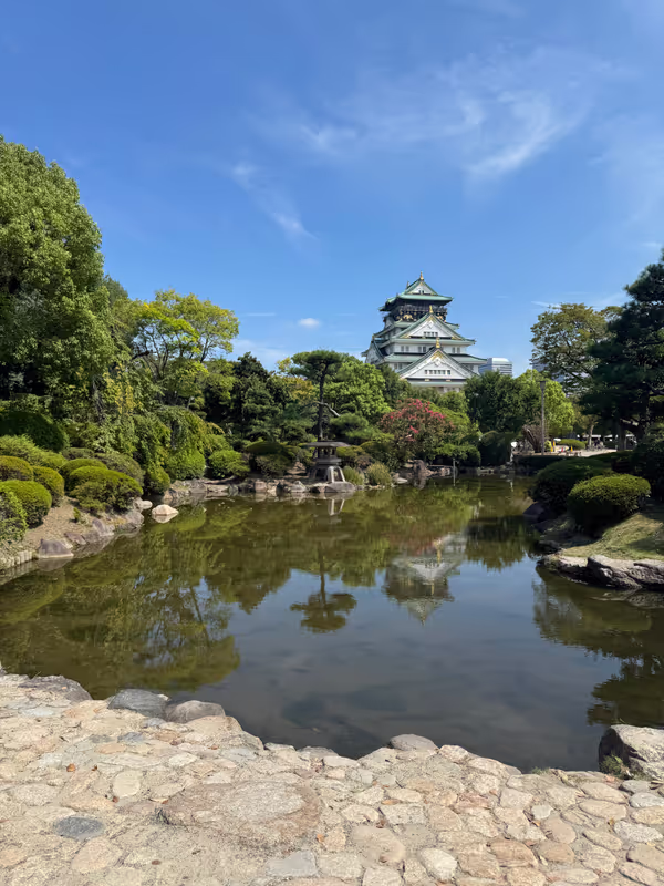 Osaka Private Tour - Beautiful Osaka castle