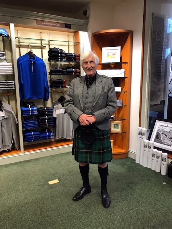 Edinburgh Private Tour - Kilt
