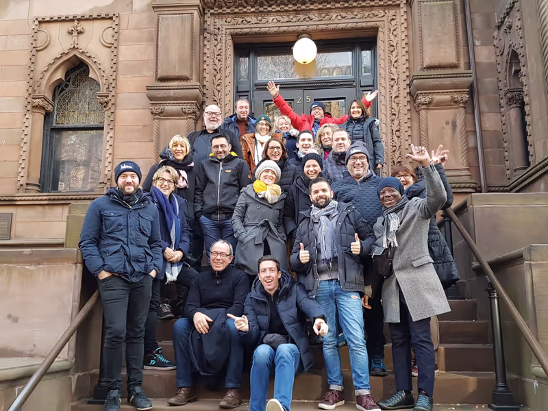 New York Private Tour - In Brooklyn in front of Montauk Club