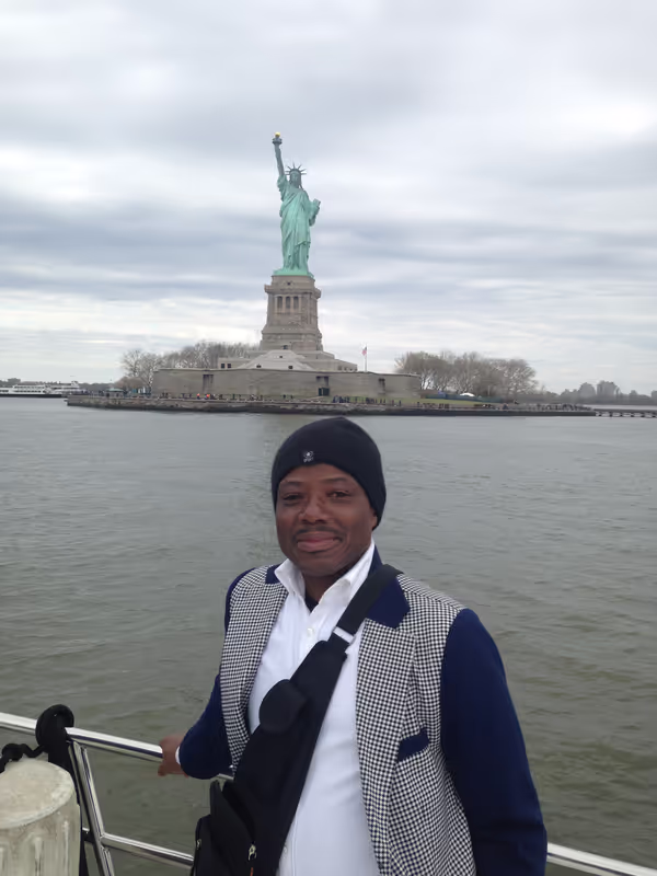 New York Private Tour - On boat to Statue of Liberty
