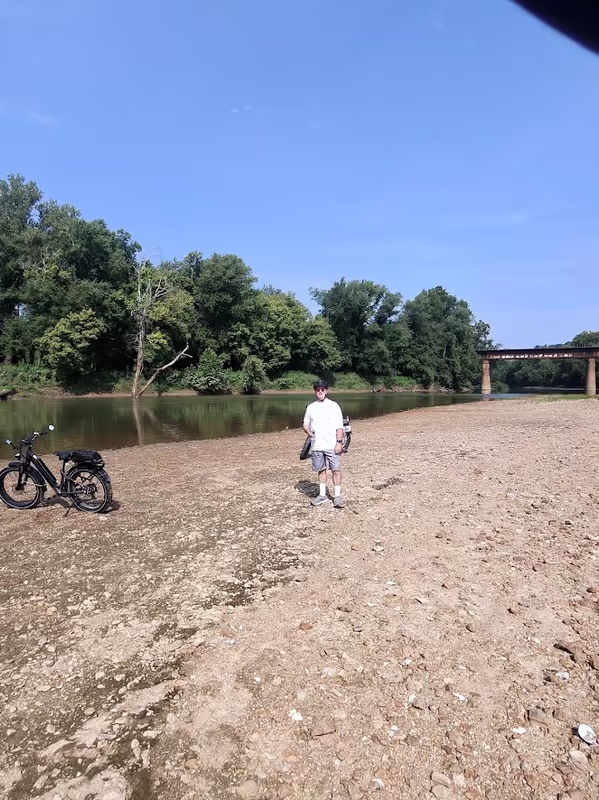 Missouri Private Tour - on the river!