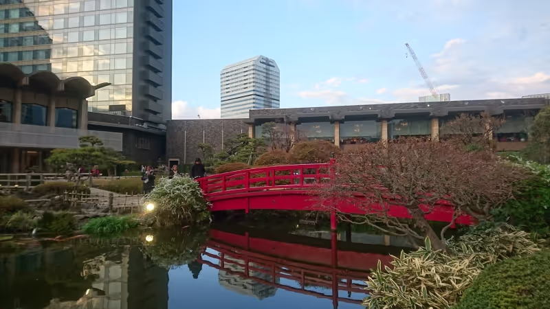 Tokyo Private Tour - Oasis in the middle of the city