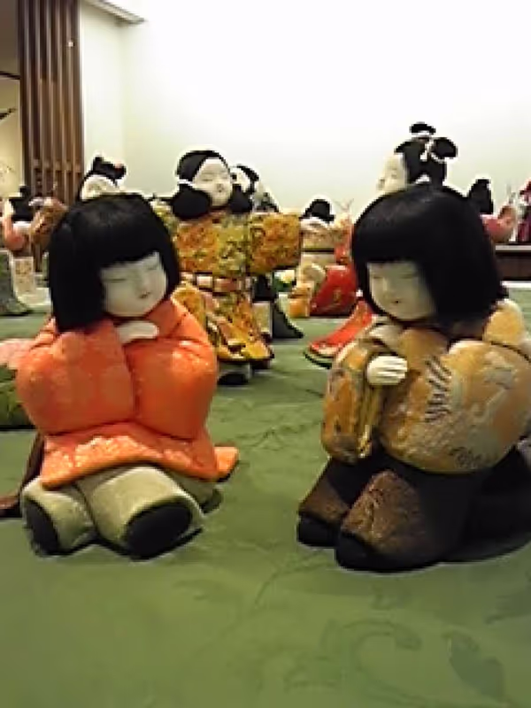 Saitama Private Tour - Kimekomi-Dolls (Japanese wooden dolls)
My mother made them !　(#^.^#)