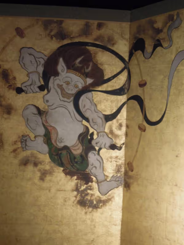 Kyoto Private Tour - Thunder God of Fujin-Raijin zu Byobu ( folding screen ) painted by Tawaraya Sotatsu, housed by Ken-ninji Temple near Gion  ( a reproduction photographed by a Canon camera equipped with the cutting-edge technology )