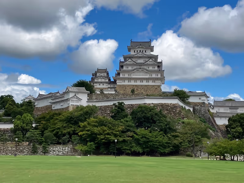 Kanagawa Private Tour - Himeji castle in the west side of Japan
