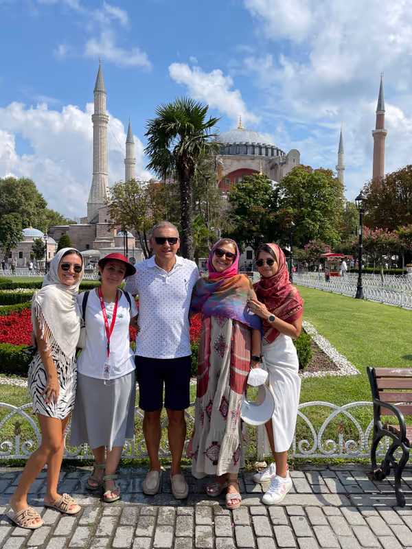 Istanbul Private Tour - Sultanahmet Swuarw with my guests from Spain