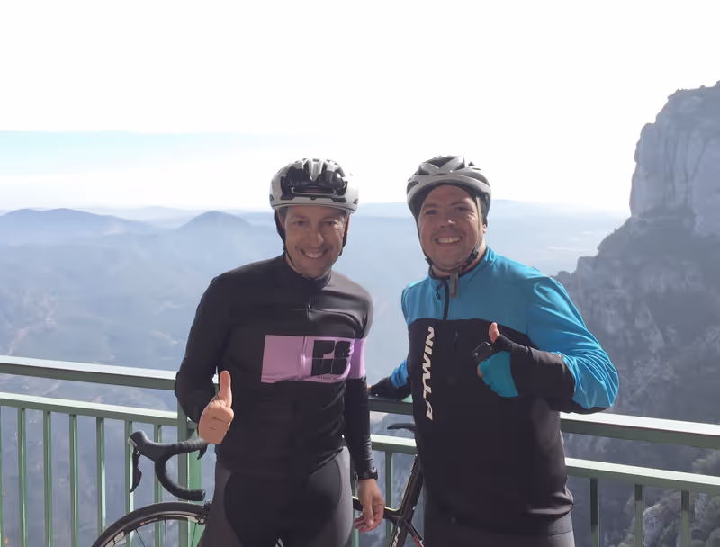 Catalonia Private Tour - Big mountains, happy customers!!